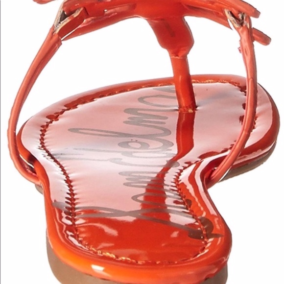 Sam Edelman Carter Flat Sandal, Tangelo Patent 6W - Picture 4 of 9